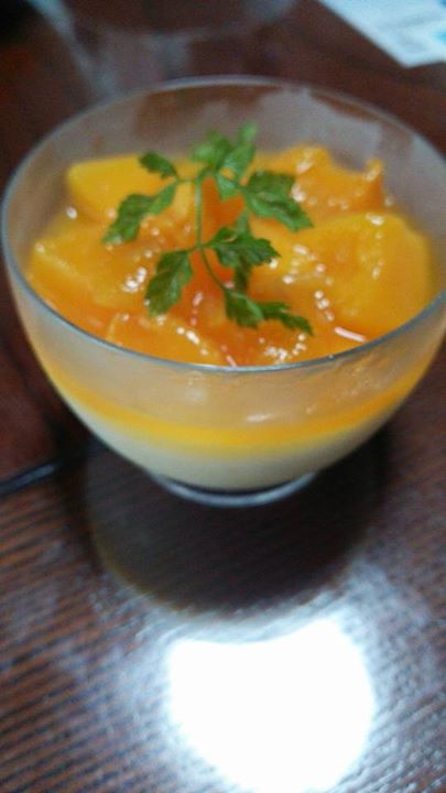 ぷちろーる&nbsp;杏仁豆腐&nbsp;宮崎マンゴー杏仁