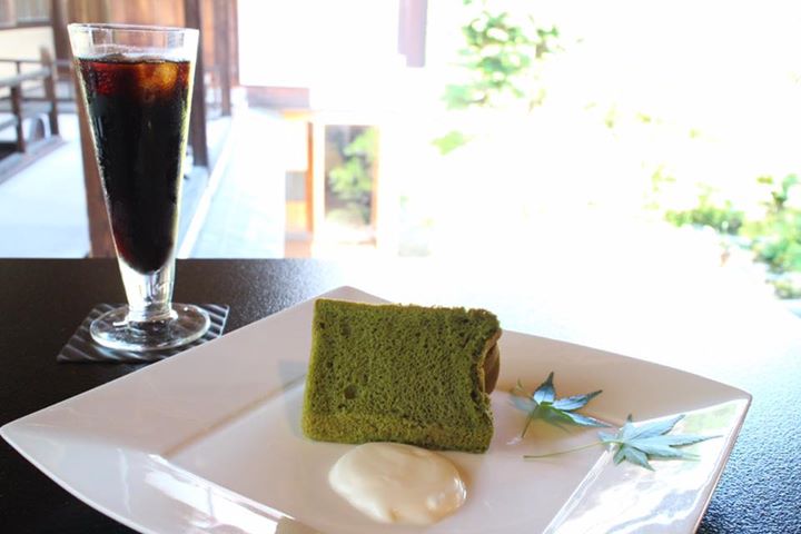 茶房 夏椿（サボウ ナツツバキ）&nbsp;ケーキ・タルト&nbsp;ふわっふわの抹茶シフォンのケーキセット