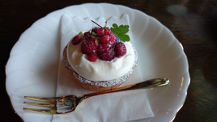 スウィーツカフェ・ル・パステ&nbsp;ケーキ・タルト&nbsp;タルトフロマージュ