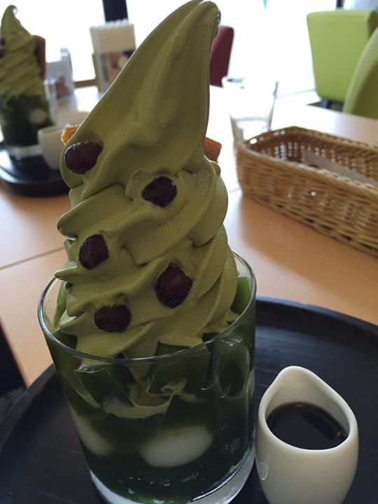 お茶元みはら胡蝶庵（コチョウアン）&nbsp;パフェ・サンデー&nbsp;抹茶白玉寒天