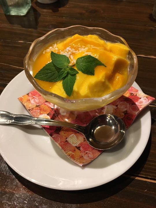 日和カフェ（ヒヨリカフェ）&nbsp;プリン,ケーキ・タルト&nbsp;マンゴープリン、チョコレートケーキ