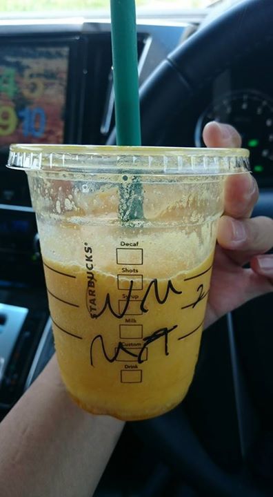 スターバックス コーヒー ジャパン（Starbucks Coffee Japan）&nbsp;ドリンク&nbsp;スタバ裏メニュー 白桃オレンジフラペチーノ