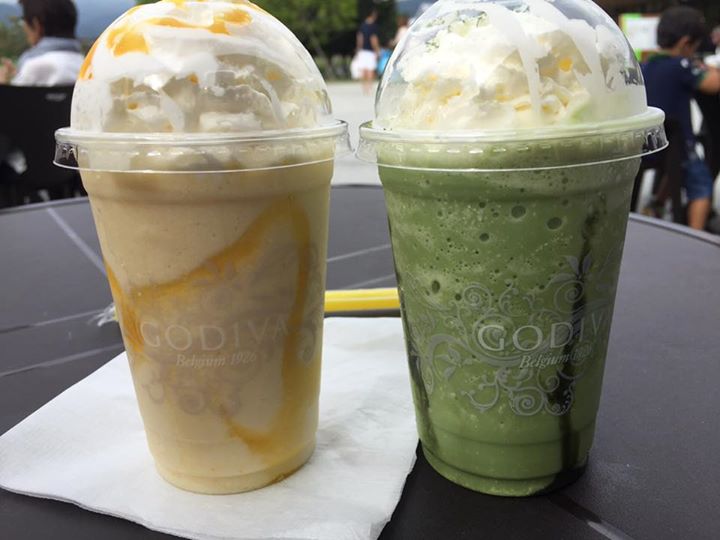 GODIVA(ゴディバ) ドリンク ショコリキサー ホワイトチョコレート宇治抹茶、ホワイトチョコレート
マンゴーパッションフルーツ