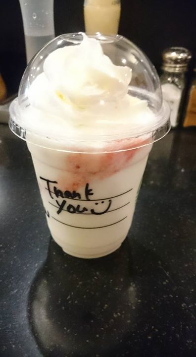 スターバックス コーヒー ジャパン(Starbucks Coffee Japan) ドリンク ストロベリーホワイトチョコフラペチーノ