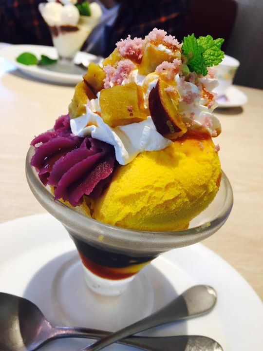 デニーズ(Denny’s) パフェ・サンデー 紫芋のミニパルフェ ~南九州産紫芋使用