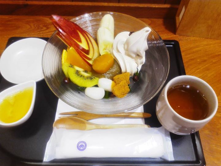 甘味屋幾右衛門（アマミヤイクエモン）&nbsp;あんみつ&nbsp;あんみつ栗ソフトつき
