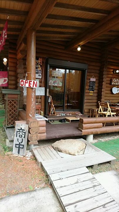 カフェ・ジャルダン ケーキ・タルト 自家製フルーツケーキ