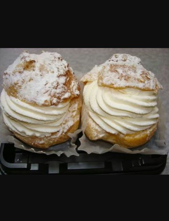 ツルヤ（スーパーマーケット TSURUYA）&nbsp;シュークリーム&nbsp;クリームいっぱいのシュークリーム