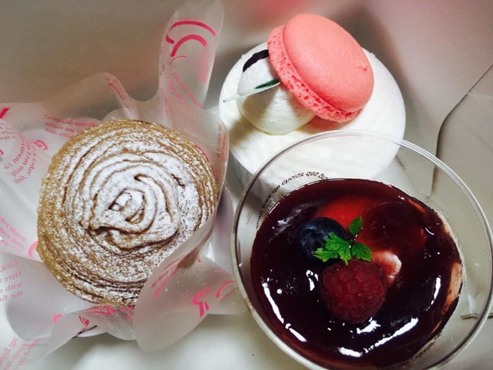 La pasticceria Aya（ラ・パスティッチェリア・アヤ）&nbsp;プリン,ケーキ・タルト&nbsp;パンプキンプリン、パンナコッタとイタリア式モンブラン