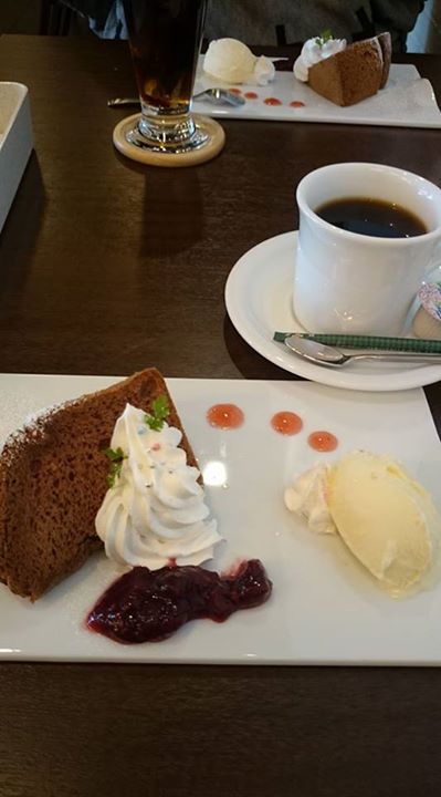 鉄板焼Dining 銀座ハンバーグ ケーキ・タルト,アイス・ジェラート チョコレートシフォン&バニラアイス