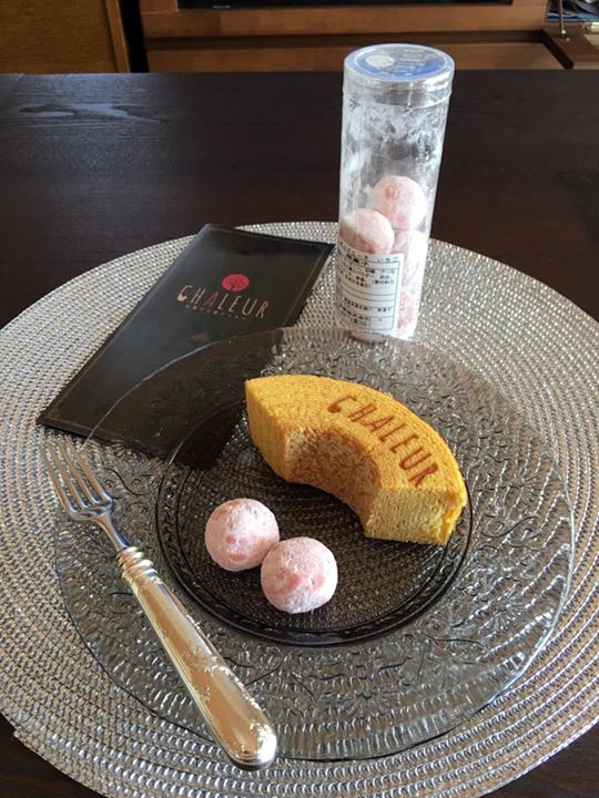 お菓子工房シャルル&nbsp;バウムクーヘン,焼菓子&nbsp;手作りのバームクーヘン、ポルボローネ いちご