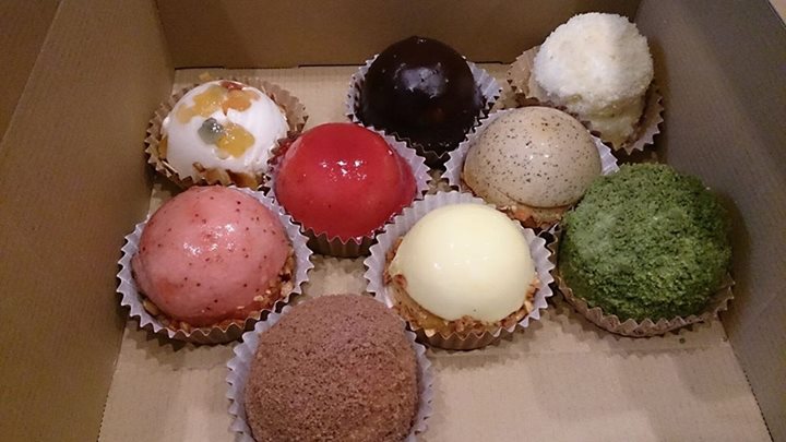 PATISSERIE marrant（パティスリー・マラン）&nbsp;ケーキ・タルト&nbsp;フルーツレアチーズ・ラズベリームース・ショコラムース・アールグレイ・ドームショート・苺ムース・ティラミス・オレンジムース・抹茶ムース