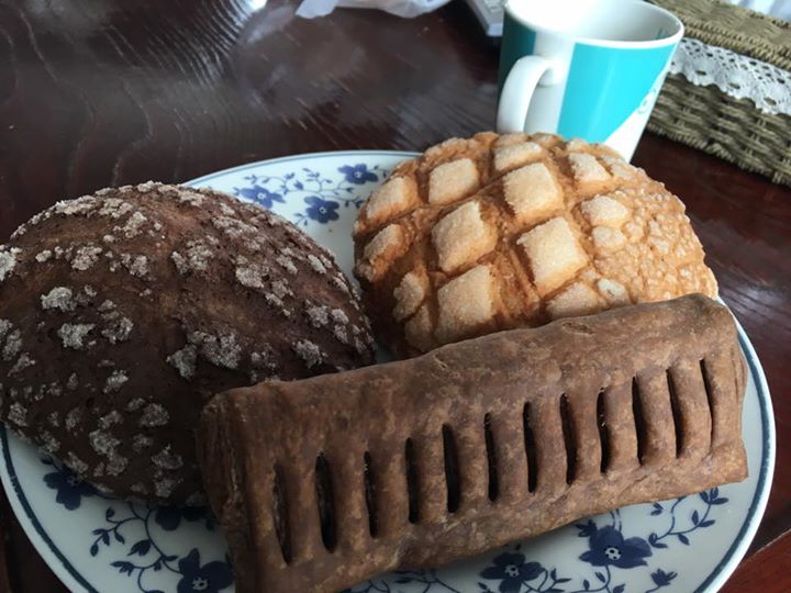 アルテリアベーカリー&nbsp;パン,パイ&nbsp;おいしいメロンパン、ショコラメロンパン、板チョコパイ