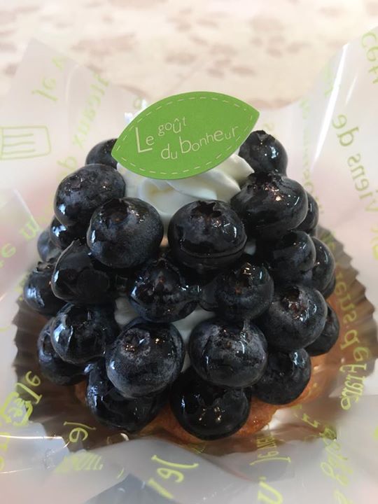 マツキ&nbsp;ケーキ・タルト&nbsp;ブルーベリータルトとモンブラン