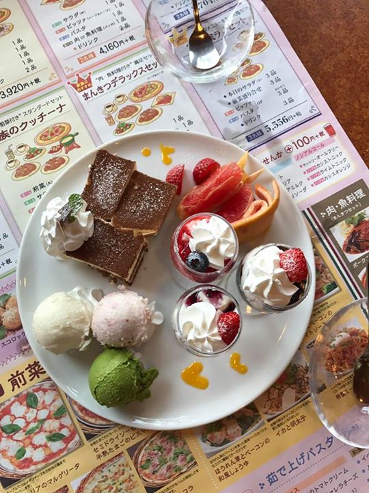 ピッツェリア(Pizzeria) ケーキ・タルト,アイス・ジェラート,パフェ・サンデー デザート3名分セット