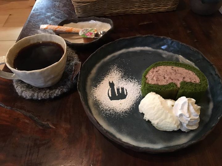 Cafe風和(フウワ) ケーキ・タルト 抹茶のロールケーキ