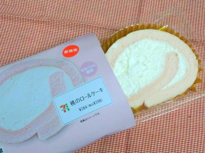 セブンイレブン ケーキ・タルト 桃のロールケーキ