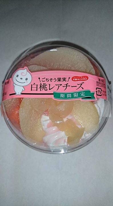 ザ・ビッグ ケーキ・タルト ごちそう果実 白桃レアチーズ