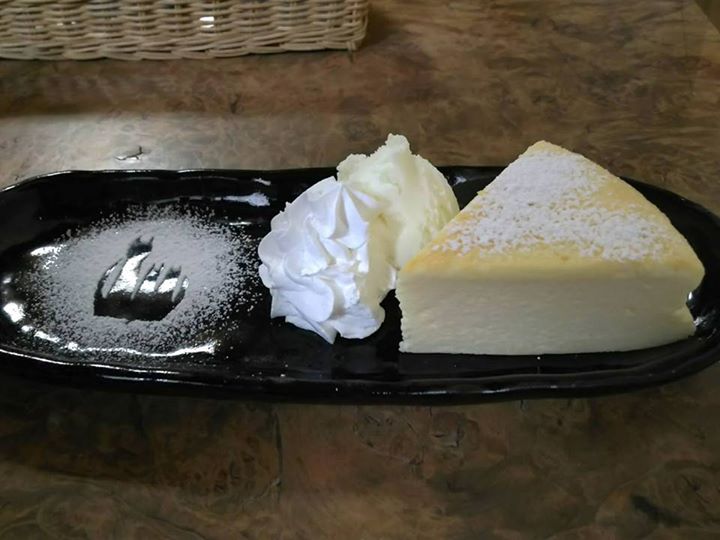 Cafe風和(フウワ) ケーキ・タルト スフレチーズケーキ
