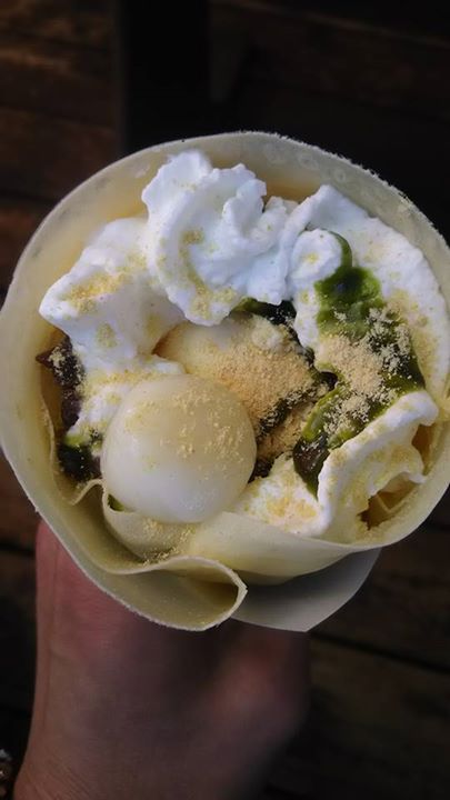 みらくれーぷ(Miracrepe) クレープ 小豆きな粉餅抹茶アイス生クリームのクレープ