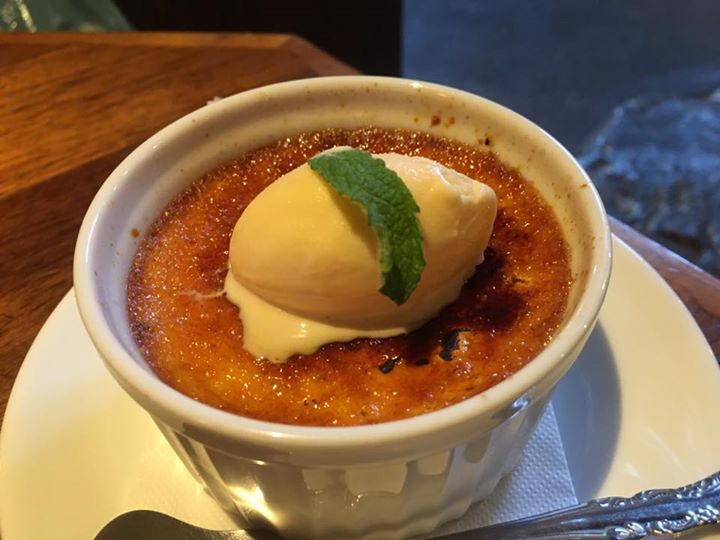 soin cafe(ソワンカフェ) ケーキ・タルト バナナアーモンドのチョコケーキ、アフォガード他