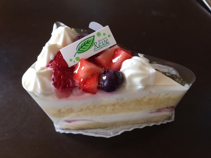 Patisserie Reve(パティスリー レーヴ) ケーキ・タルト,マカロン ショートケーキ、動物マカロン