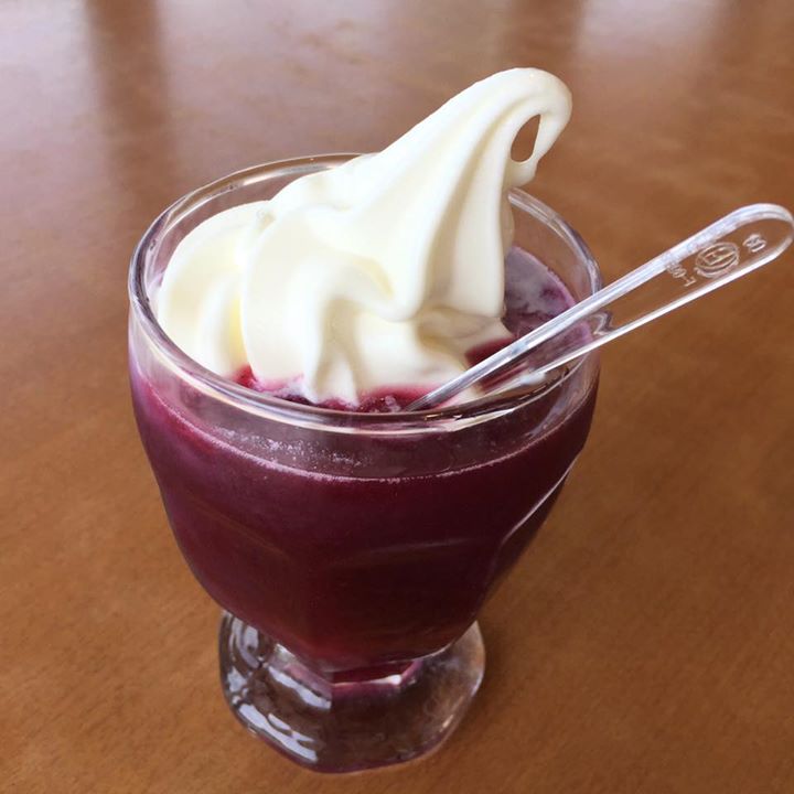 道の駅 しなの&nbsp;ドリンク&nbsp;ブルーベリーフロート