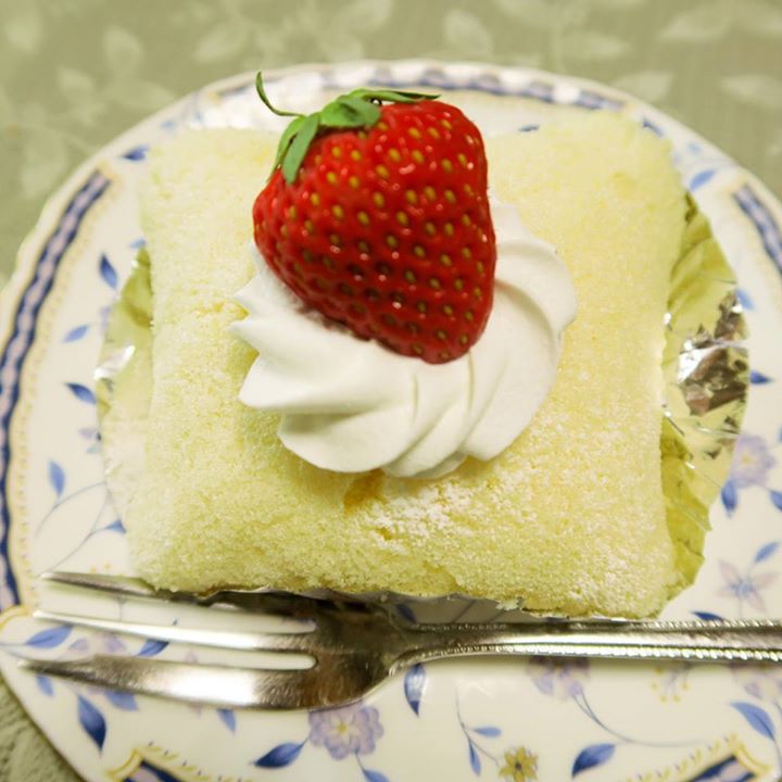 お茶元みはら胡蝶庵(コチョウアン) オムレット イチゴオムレット