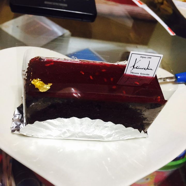 KEINOSHIN(ケイノシン) ケーキ・タルト チョコレートとベリー系のケーキ