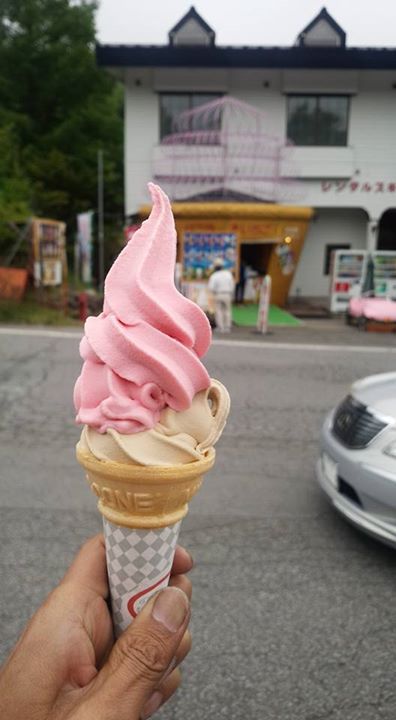 シティオス地蔵 アイス・ジェラート モカ木いちごソフト