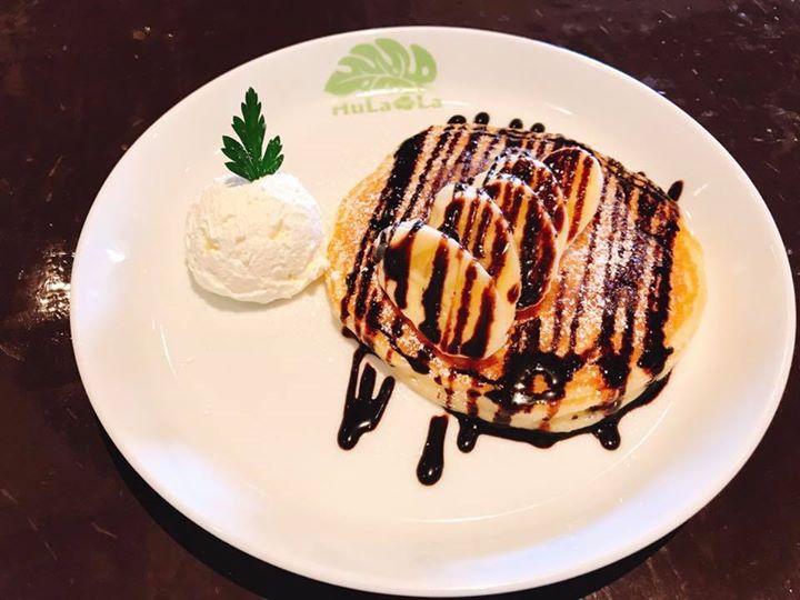 ハワイアンカフェ フララⅡ パンケーキ チョコバナナパンケーキ