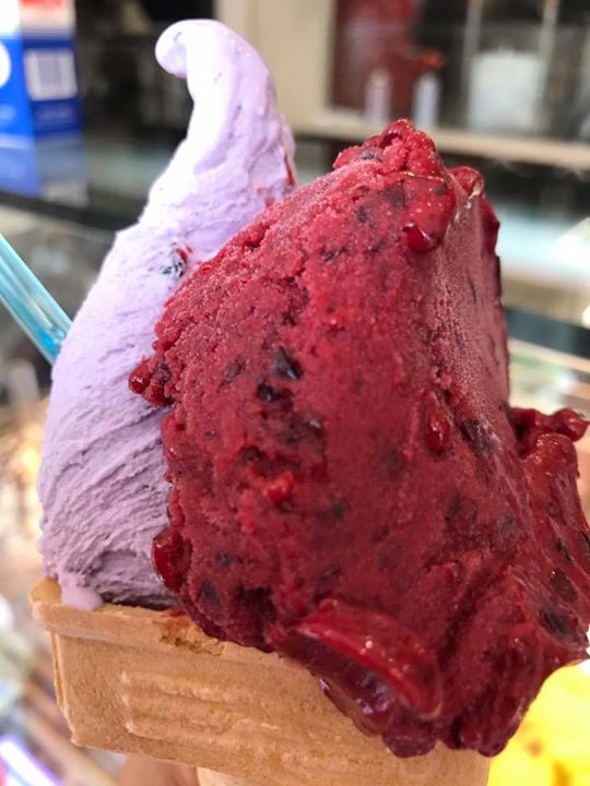 なないろキッチン&nbsp;アイス・ジェラート&nbsp;カシスとブルーベリーのジェラート