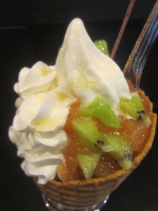 Vege Sweets Cafe CHILL OUT&SOFT CREAM畑(チルアウト アンド ソフトクリーム ハタケ) アイス・ジェラート 長野限定 ピンクグレープフルーツ&キウイゼリー