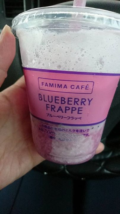 ファミリーマート(FamilyMart) かき氷・フラッペ ブルーベリーフラッペ
