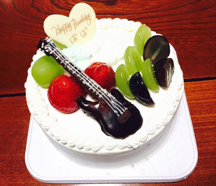 ケーキ工房リビエール ケーキ・タルト 愛用ベースの誕生日ケーキ