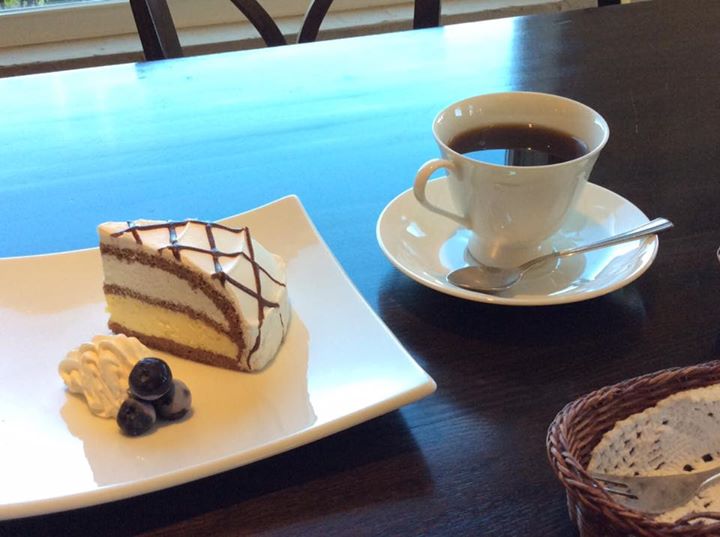 中華レストラン 竹とんぼ ケーキ・タルト ダブルチーズケーキ