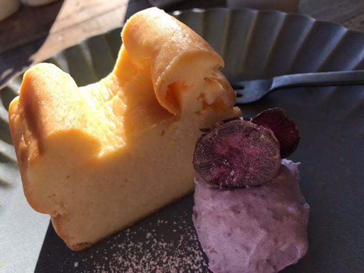 SACHIYA cafe（サチヤカフェ）&nbsp;ケーキ・タルト&nbsp;さつまいものベイクドチーズケーキ