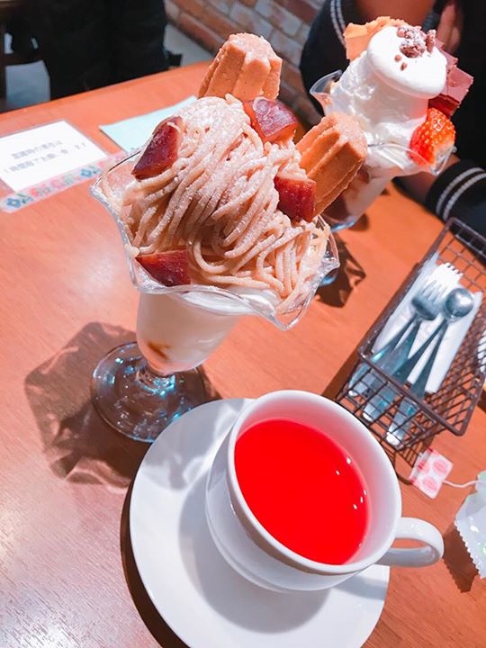 パティスリーヒラノ(cafe HIRANO) パフェ・サンデー 期間限定モンブランパフェ