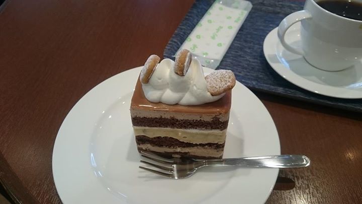 パティスリーヒラノ（cafe HIRANO）&nbsp;ケーキ・タルト&nbsp;チョコ系のケーキ