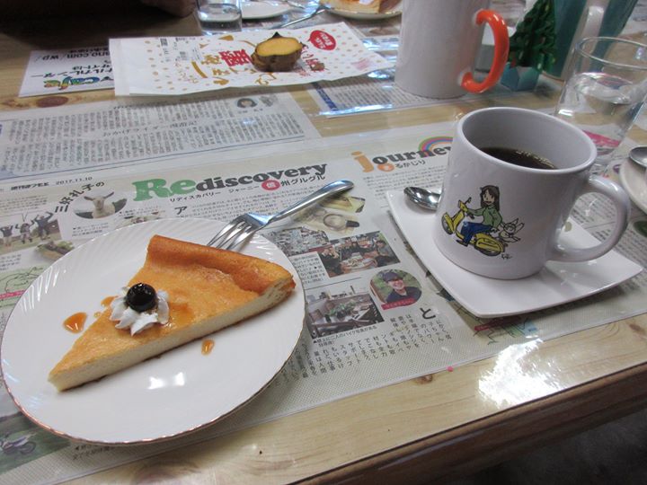 ペレファカフェ ケーキ・タルト 丸山珈琲と山羊のチーズケーキセット