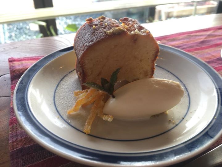 ハナモモ&nbsp;ケーキ・タルト&nbsp;柚子のパウンドケーキ、カフェ風和さんのロイヤルミルクティのケーキ