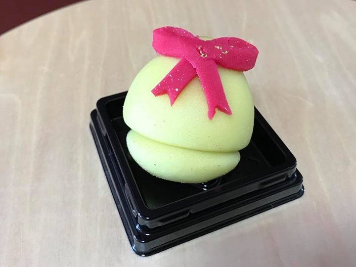 旬彩菓たむら&nbsp;和菓子&nbsp;上生菓子（リ一ス）と（ベル）