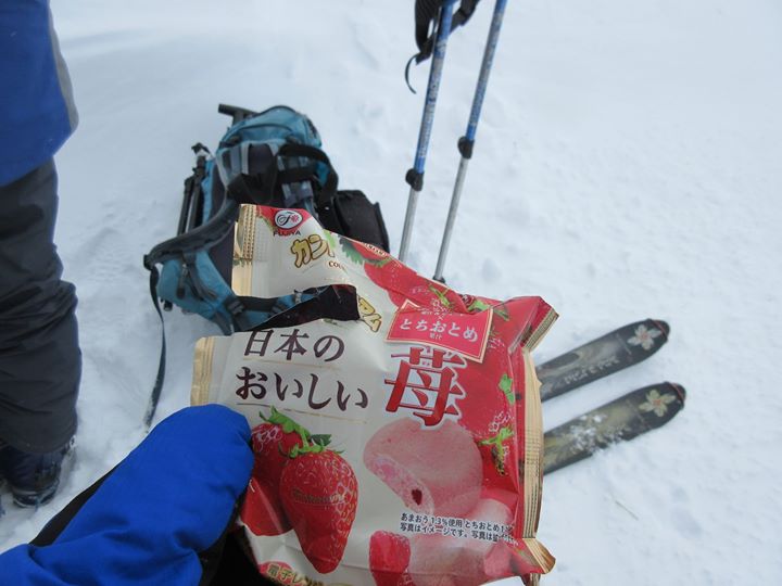 セブンイレブン&nbsp;お菓子&nbsp;カントリーマアム 日本のおいしい苺
