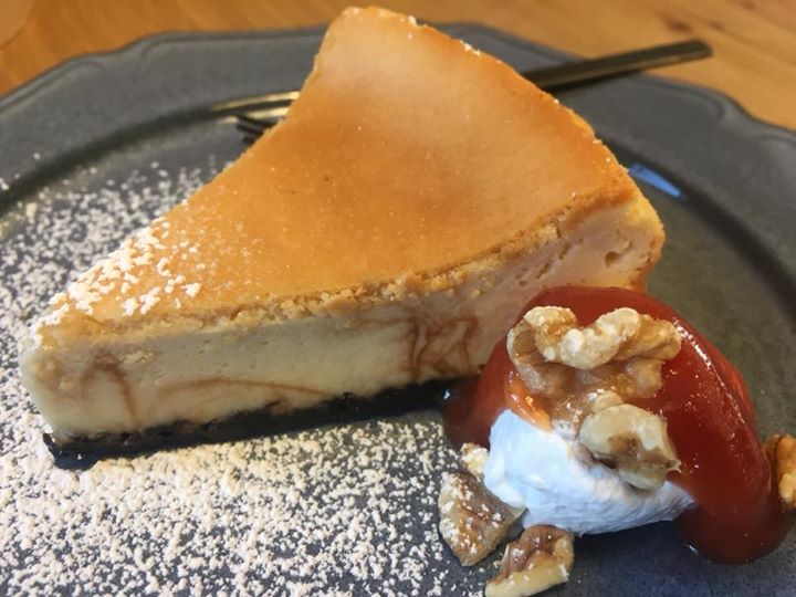 SACHIYA cafe(サチヤカフェ) ケーキ・タルト お豆腐のチーズケーキ、抹茶のシフォンケーキ