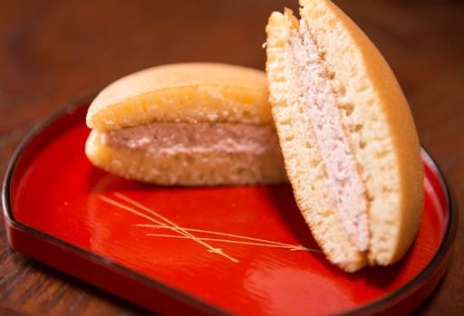 お茶元みはら胡蝶庵（コチョウアン）&nbsp;どら焼き&nbsp;生どら焼 桜