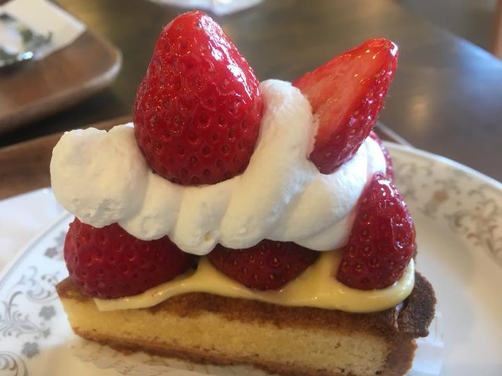パティスリーシェリーブラン&nbsp;ケーキ・タルト&nbsp;あまおうのタルト