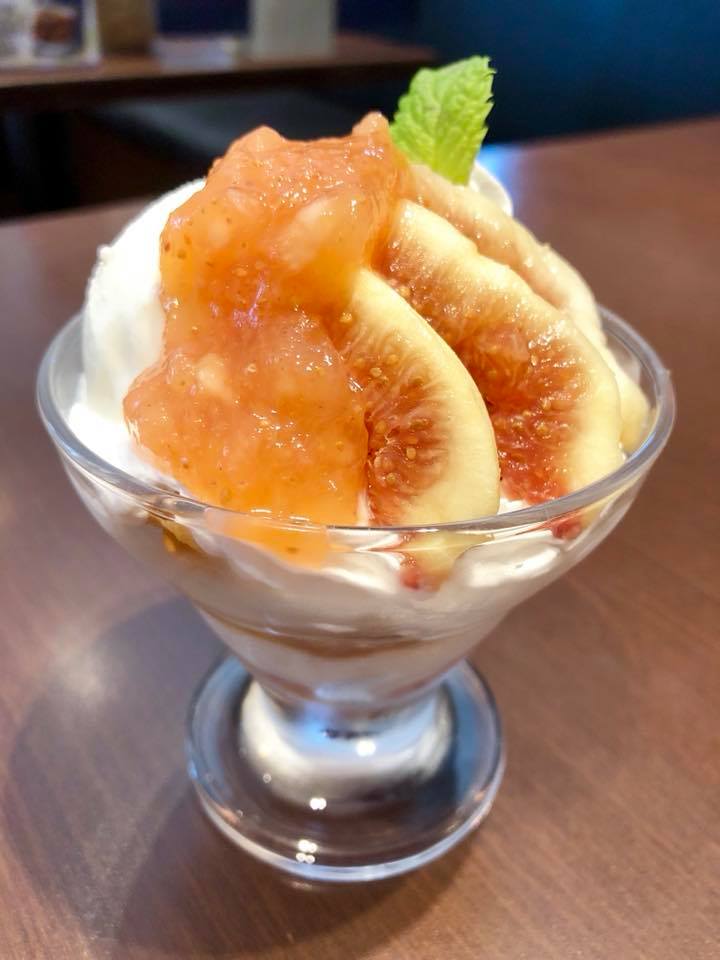 大戸屋(オオトヤ) パフェ・サンデー いちじくのパフェ