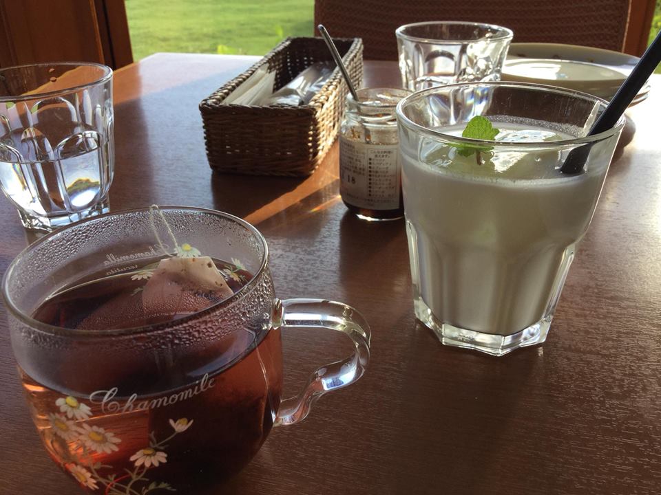 アトリエ・ド・フロマージュ（Atelier de Fromage）&nbsp;チーズ・フロマージュ,ケーキ・タルト&nbsp;ホワイトチーズケーキ、カマンベールモンブラン、生チーズケーキ