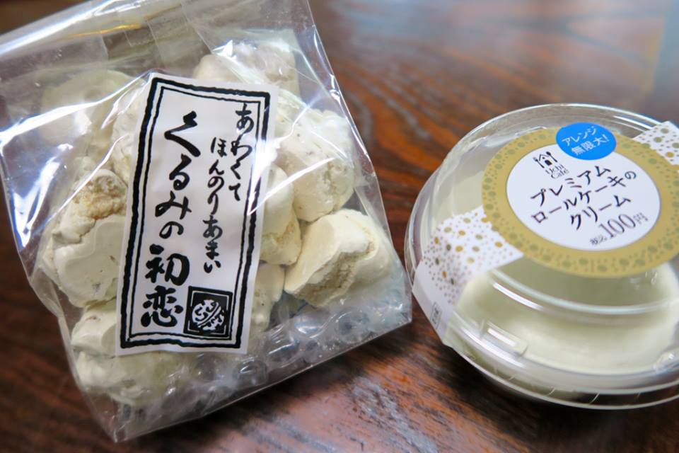 花岡(ハナオカ) その他スイーツ くるみの初恋、プレミアムロールケーキのクリーム