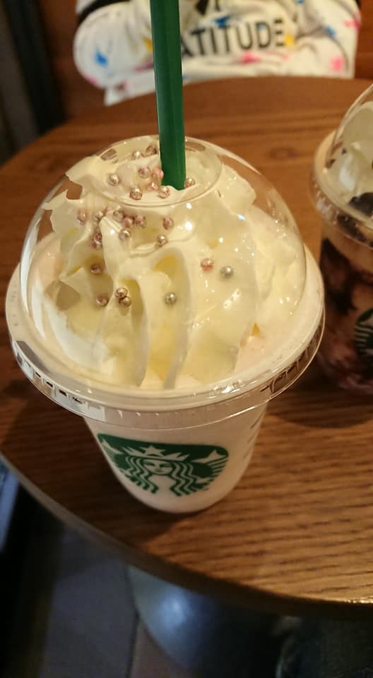 スターバックス コーヒー ジャパン(Starbucks Coffee Japan) ドリンク ハロウィンプリンセスフラペチーノ、ハロウィンウィッチフラペチーノ